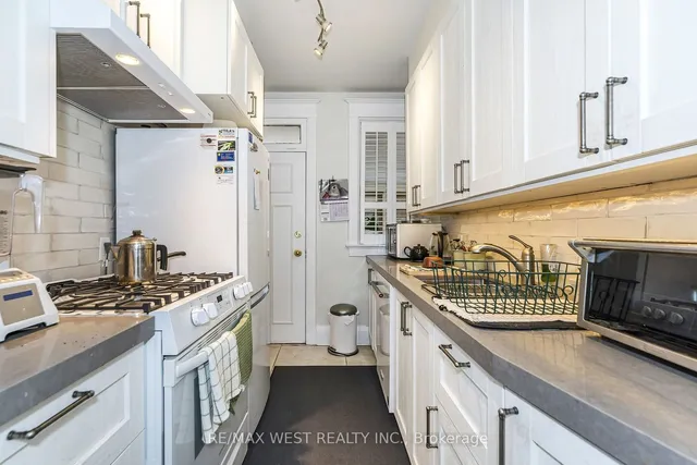 Additional image 32 of 9 A&B Humewood Dr