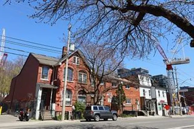 Additional image 2 of 514 Adelaide St