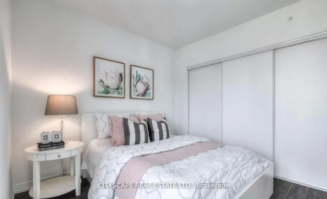 Additional image 16 of 251 Jarvis St Unit 4810