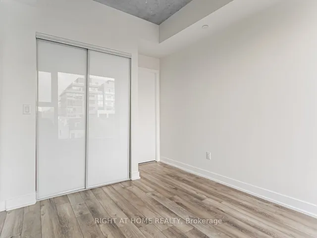 Additional image 22 of 30 Baseball Pl Unit 527