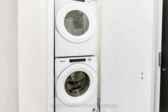 Additional image 26 of 840 St Clair Ave Unit 512