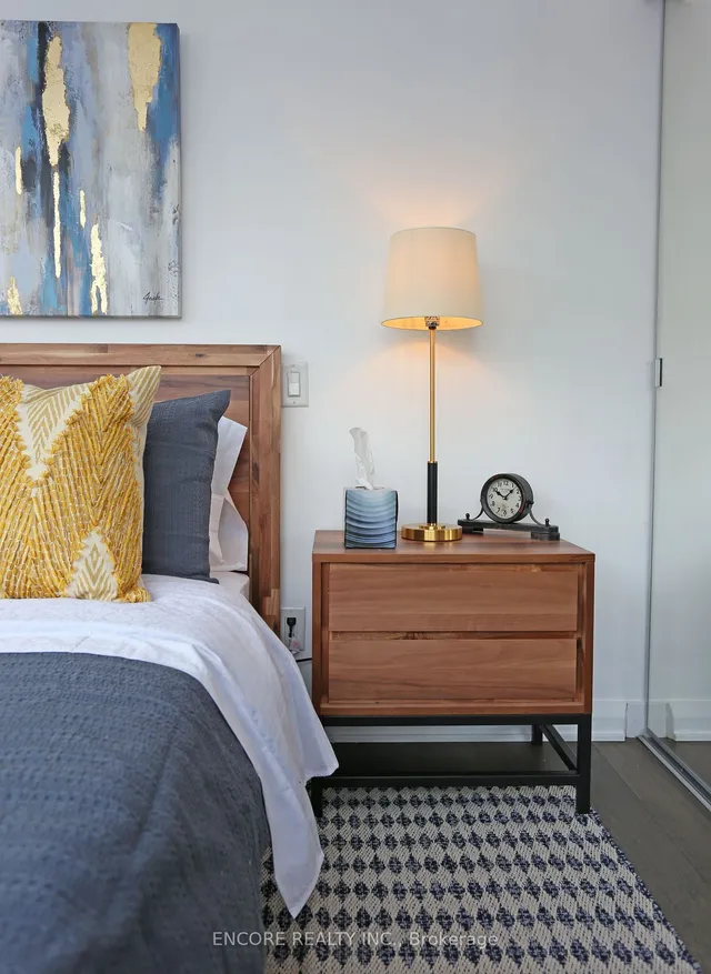 Additional image 6 of 155 Yorkville Ave Unit 707