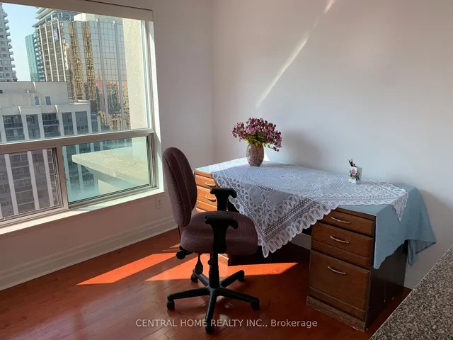 Additional image 3 of 21 Hillcrest Ave Unit 2203