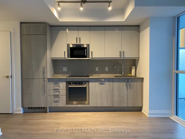 Additional image 10 of 77 Mutual St Unit 1809