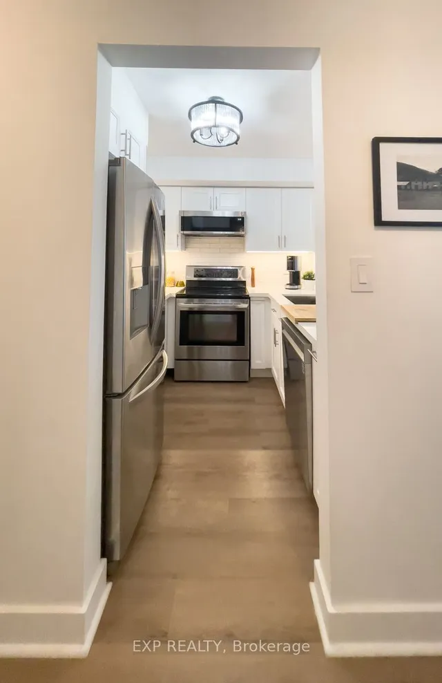 Additional image 7 of 2111 Lakeshore Blvd Unit 501