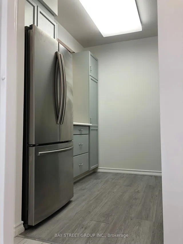 Additional image 8 of 284 Bloor St Unit 308