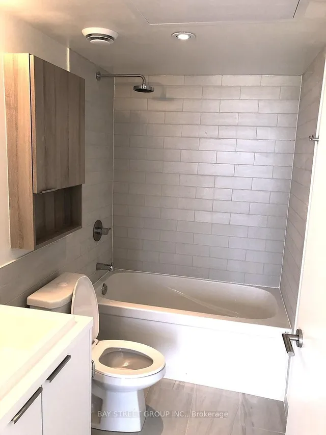 Additional image 8 of 6 Sonic Way Unit 2906