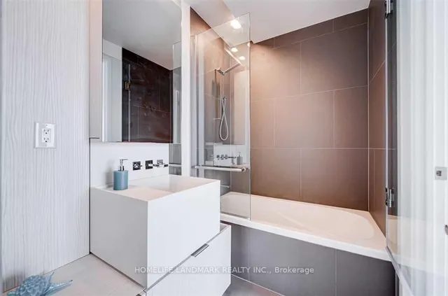 Additional image 32 of 1 Bloor St Unit 6108