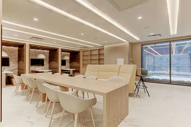 Additional image 7 of 38 Widmer St Unit 4806