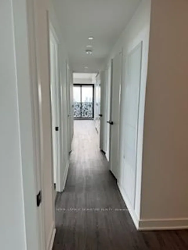 Additional image 9 of 55 Charles St Unit 4502