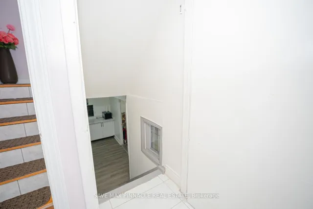 Additional image 27 of 1563 Albion Rd Unit 66