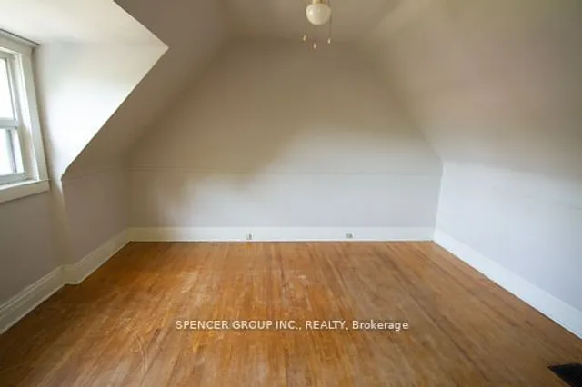 Additional image 13 of 115 Gilmour Ave