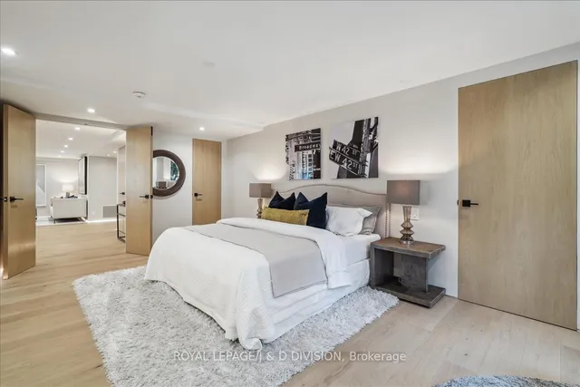 Additional image 21 of 1166 Bay St Unit 404