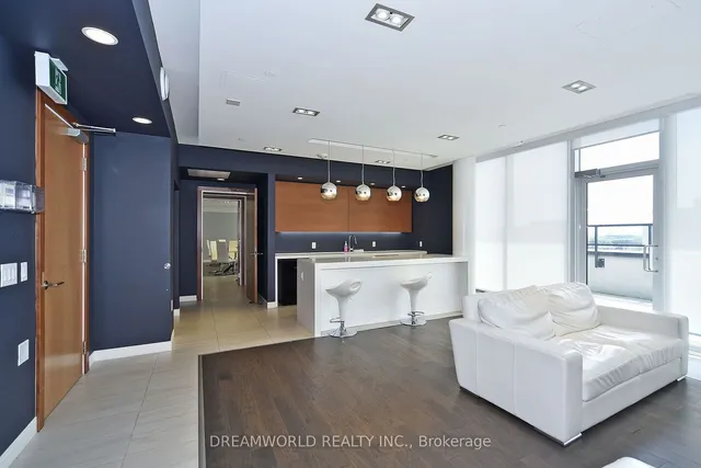 Additional image 2 of 2800 Keele St Unit 604