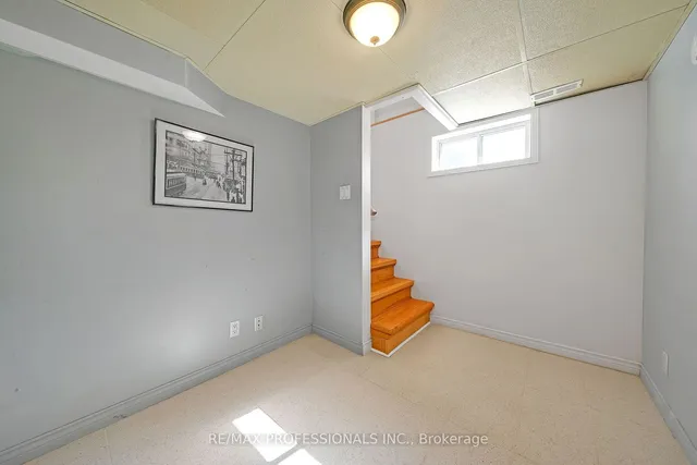 Additional image 21 of 3 Frankwood Rd