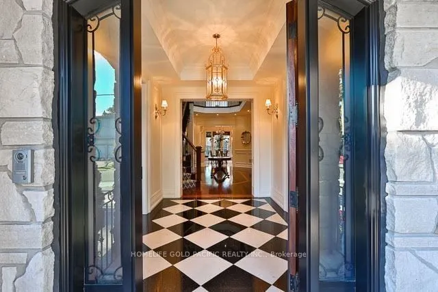 Additional image 18 of 82 York Rd