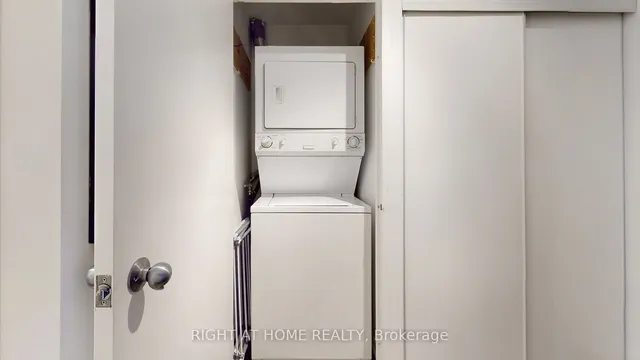 Additional image 23 of 80 Mill St Unit 1010