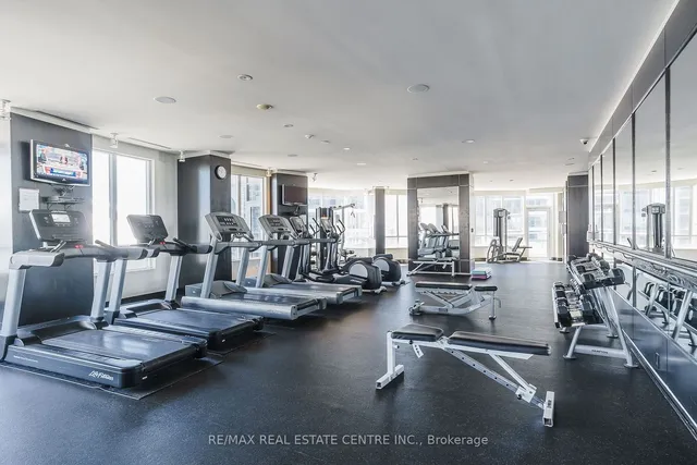 Additional image 18 of 20 Blue Jays Way Unit 1019