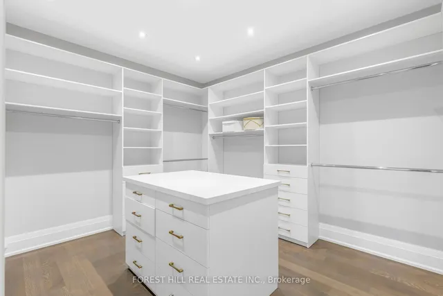 Additional image 25 of 38 Mason Blvd