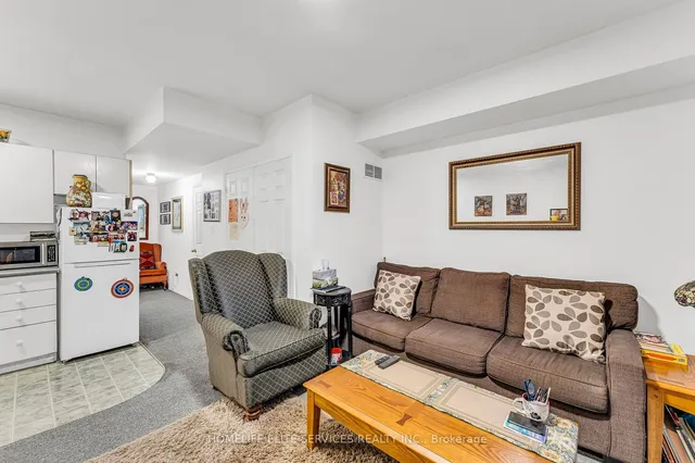 Additional image 9 of 7 Lenthall Ave