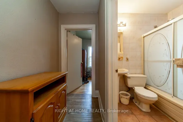 Additional image 18 of 46 Coolmine Rd