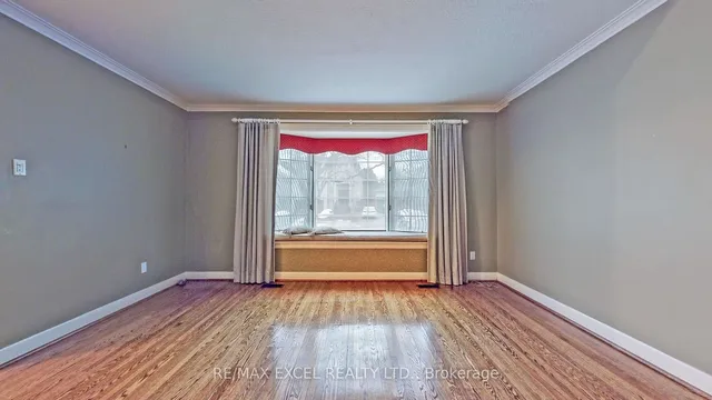 Additional image 14 of 54 Centre Ave