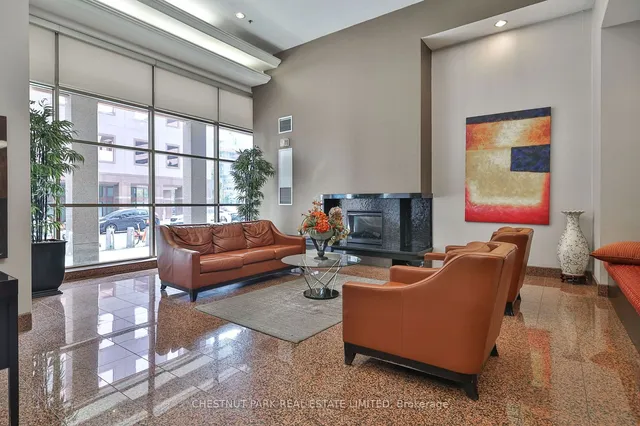 Additional image 17 of 736 Bay St Unit 305