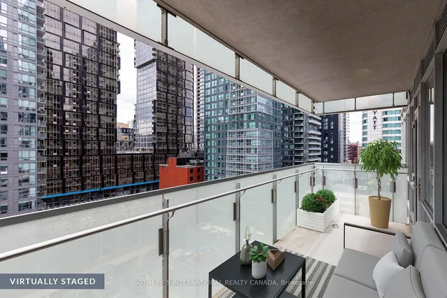 Additional image 19 of 80 John St Unit 1303