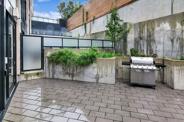 Additional image 30 of 840 St Clair Ave Unit 512