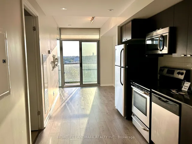 Additional image 23 of 105 The Queensway Unit 909