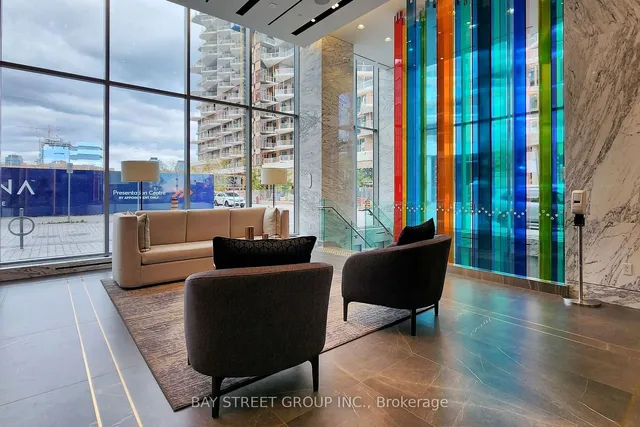 Additional image 5 of 118 Merchants' Wharf Unit 305