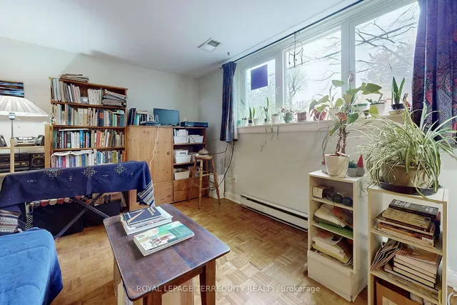 Additional image 29 of 29 Love Cres