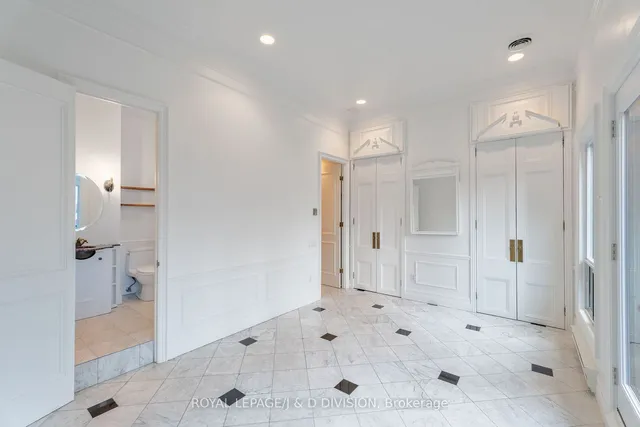 Additional image 17 of 914 Yonge St Unit 1108/09