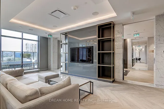 Additional image 30 of 330 Richmond St Unit 1717