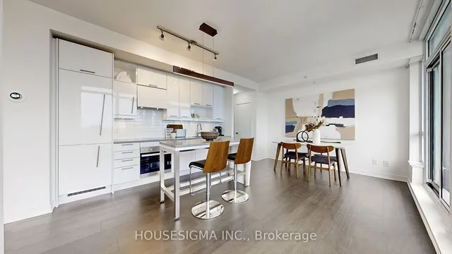 Additional image 9 of 30 Nelson St Unit 3701