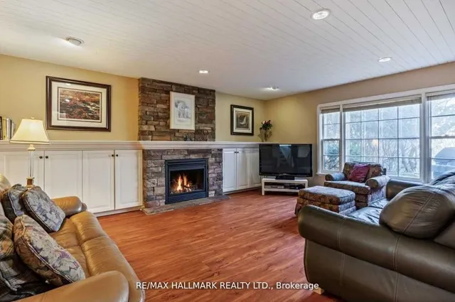 Additional image 2 of 20 Owen Blvd