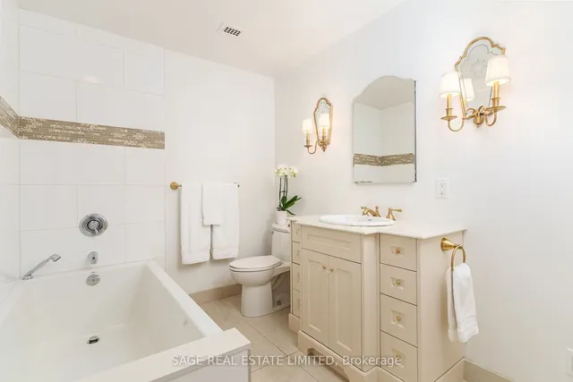 Additional image 21 of 7 Thornwood Rd Unit 108