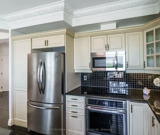 Additional image 15 of 2111 Lake Shore Blvd Unit LPH08