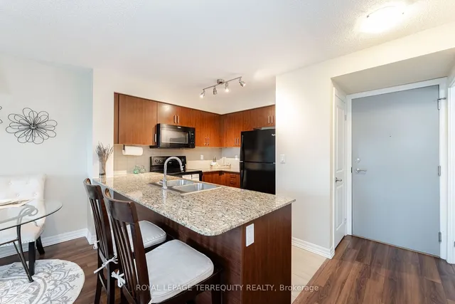 Additional image 6 of 80 Esther Lorrie Dr Unit 503