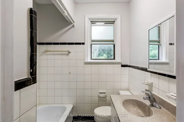 Additional image 27 of 2563 Kingston Rd