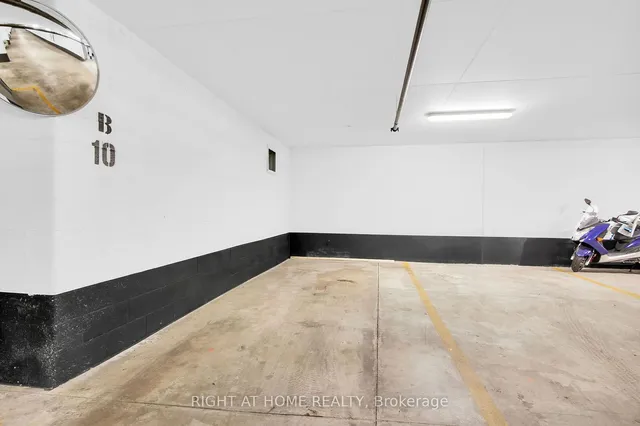 Additional image 34 of 840 St Clair Ave Unit 512