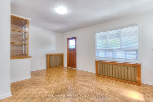 Additional image 15 of 1652 Dufferin St