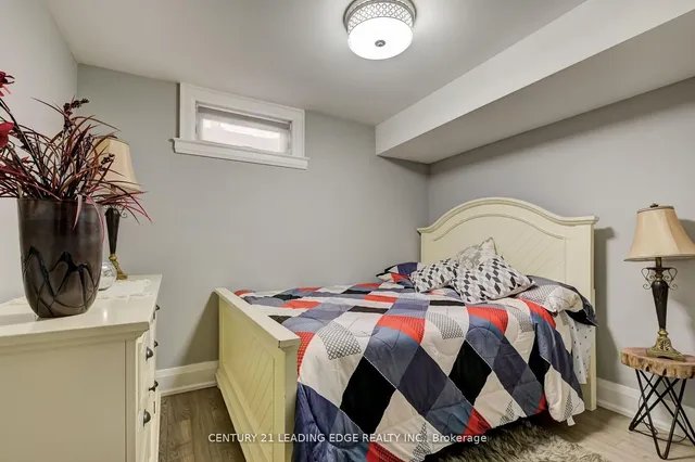 Additional image 22 of 39 Gradwell Dr