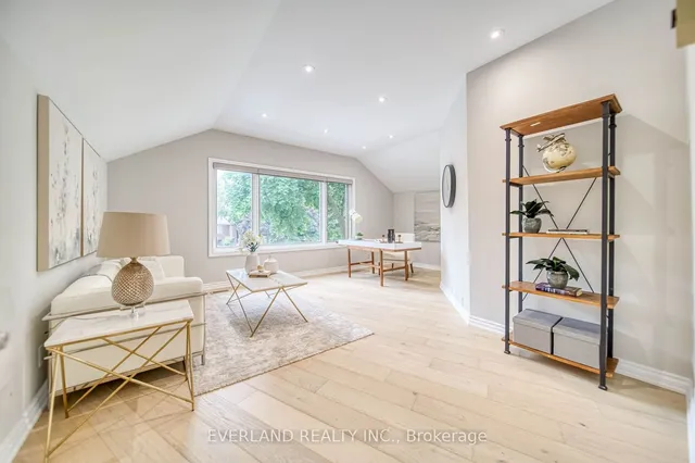 Additional image 32 of 8 Elliotwood Crt