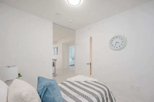 Additional image 25 of 26 Gibbs Rd Unit 535