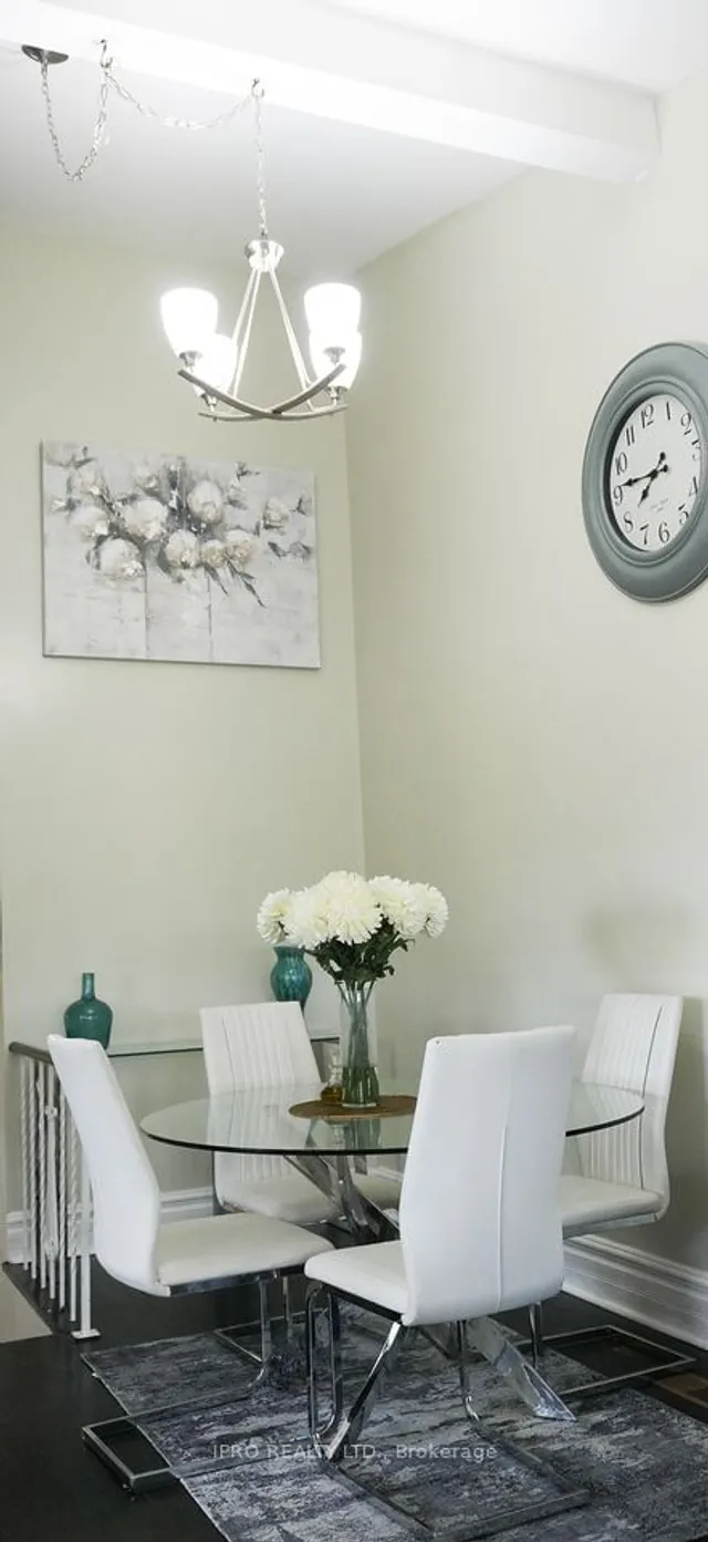 Additional image 10 of 11 Unser Gate