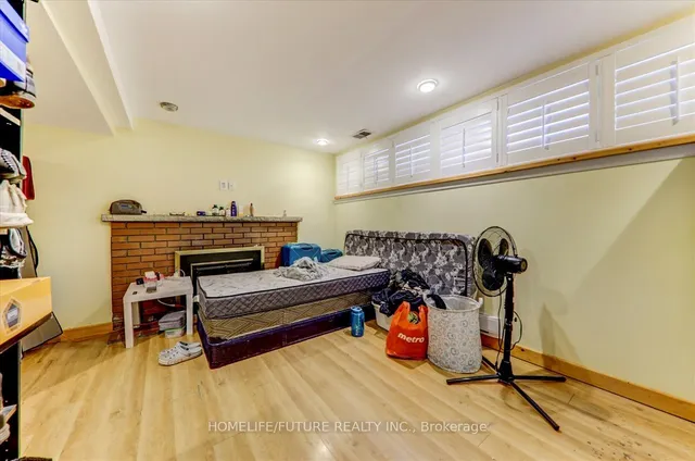 Additional image 19 of 8 Bonacres Ave