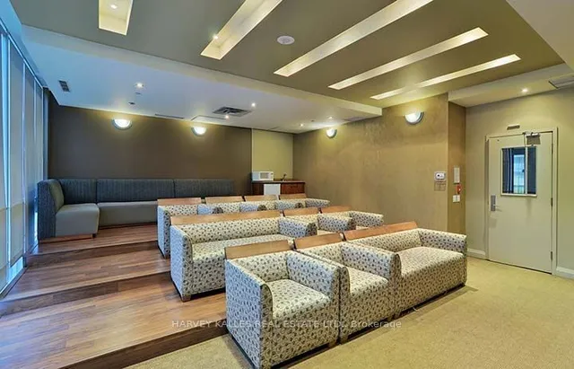 Additional image 20 of 761 Bay St Unit 3413