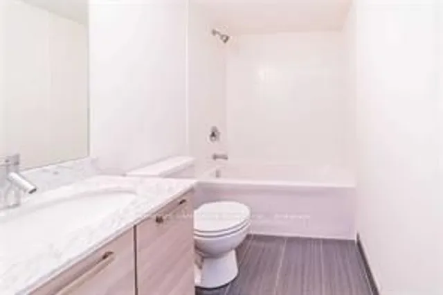 Additional image 10 of 36 Lisgar St Unit 2201E