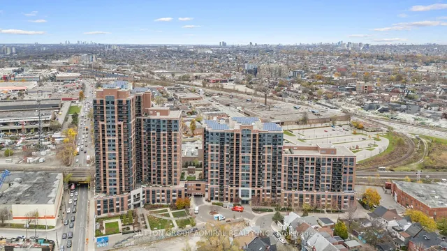 Additional image 25 of 60 Heintzman St Unit 1715